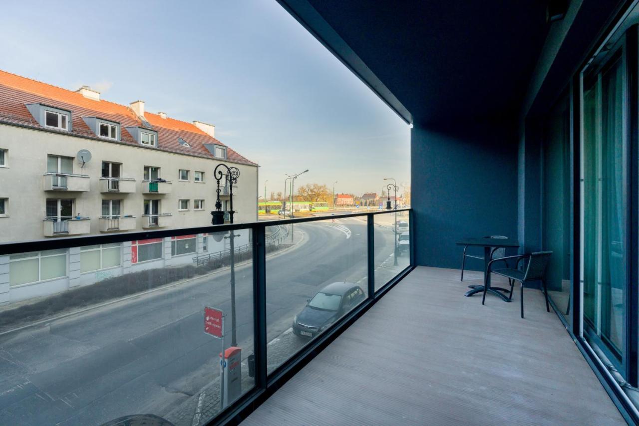 Apartments Poznan Chwaliszewo Residence With Free Garage By Noclegi Renters Esterno foto