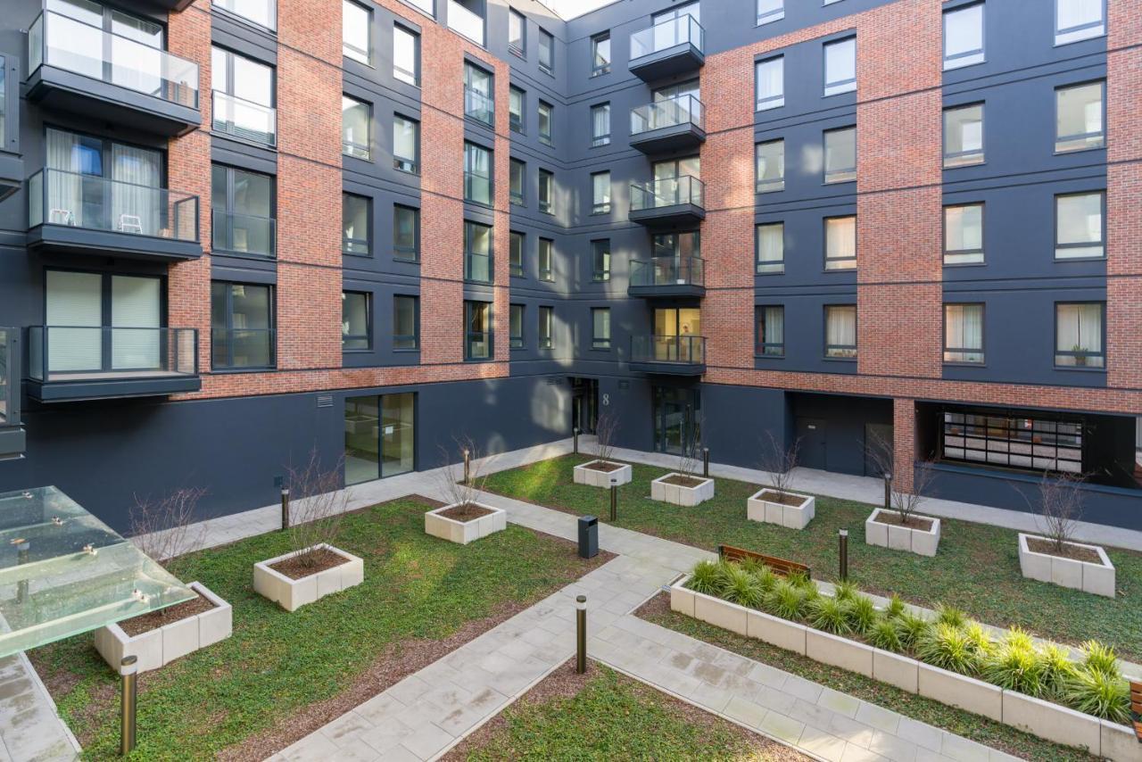 Apartments Poznan Chwaliszewo Residence With Free Garage By Noclegi Renters Esterno foto